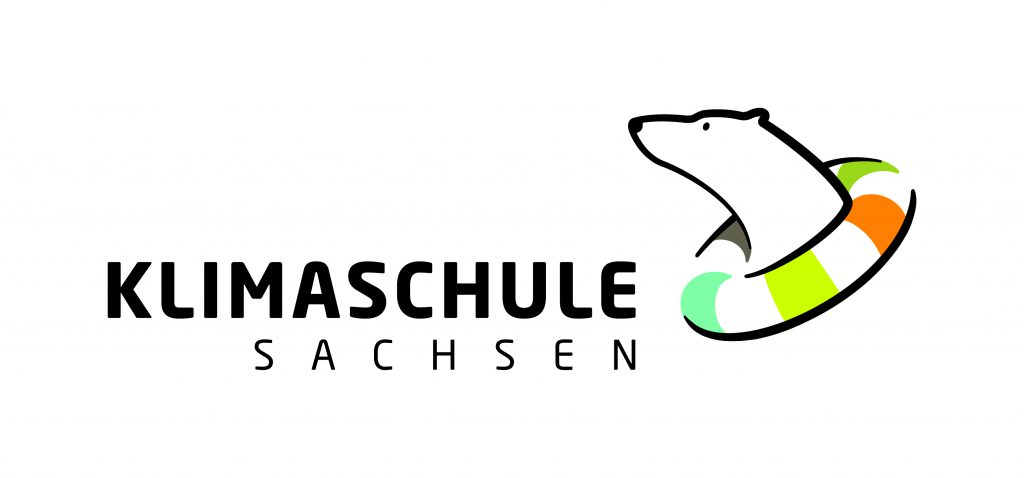 Logo der Klimaschulen Sachsen: Eisbär mit Rettungsring